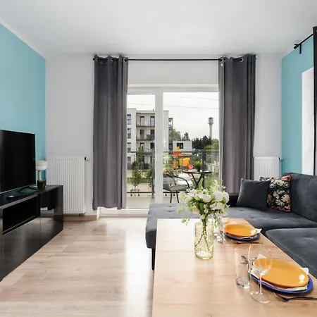 Modern Apartment With Balcony & Free Garage Poznan By Noclegi Renters Esterno foto