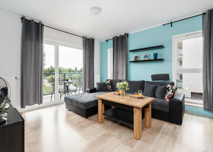 Modern Apartment With Balcony & Free Garage Poznan By Noclegi Renters